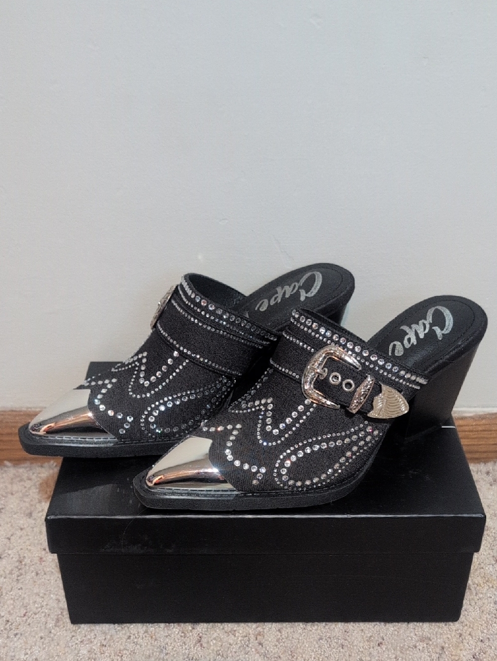 Cape Robbin Black Mules with Silver Metal Toe and Buckle